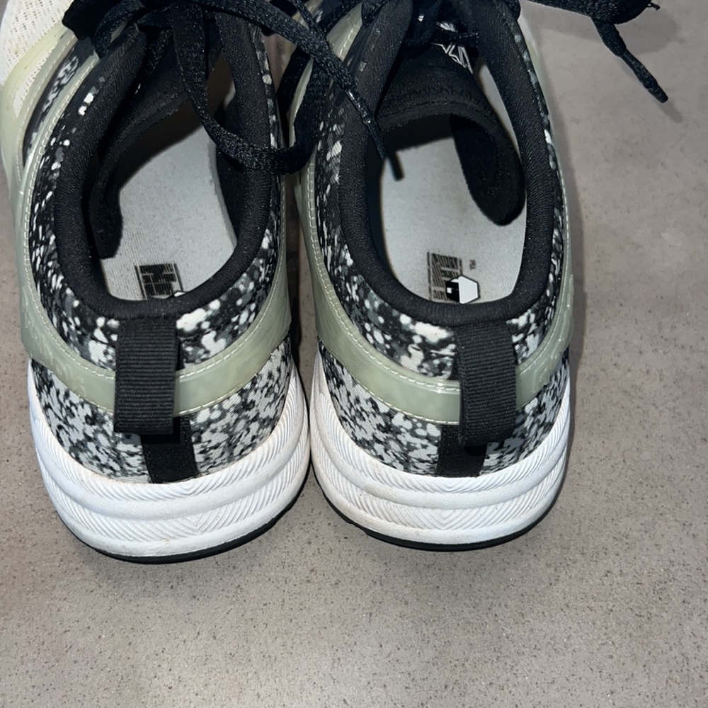๐ Reebok ventilator - Picture 3 of 4